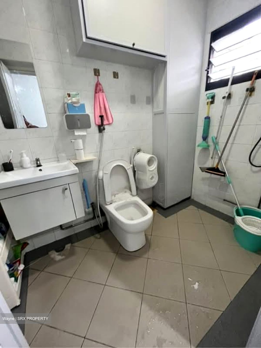 Sengkang East Way (Sengkang),  #559779701